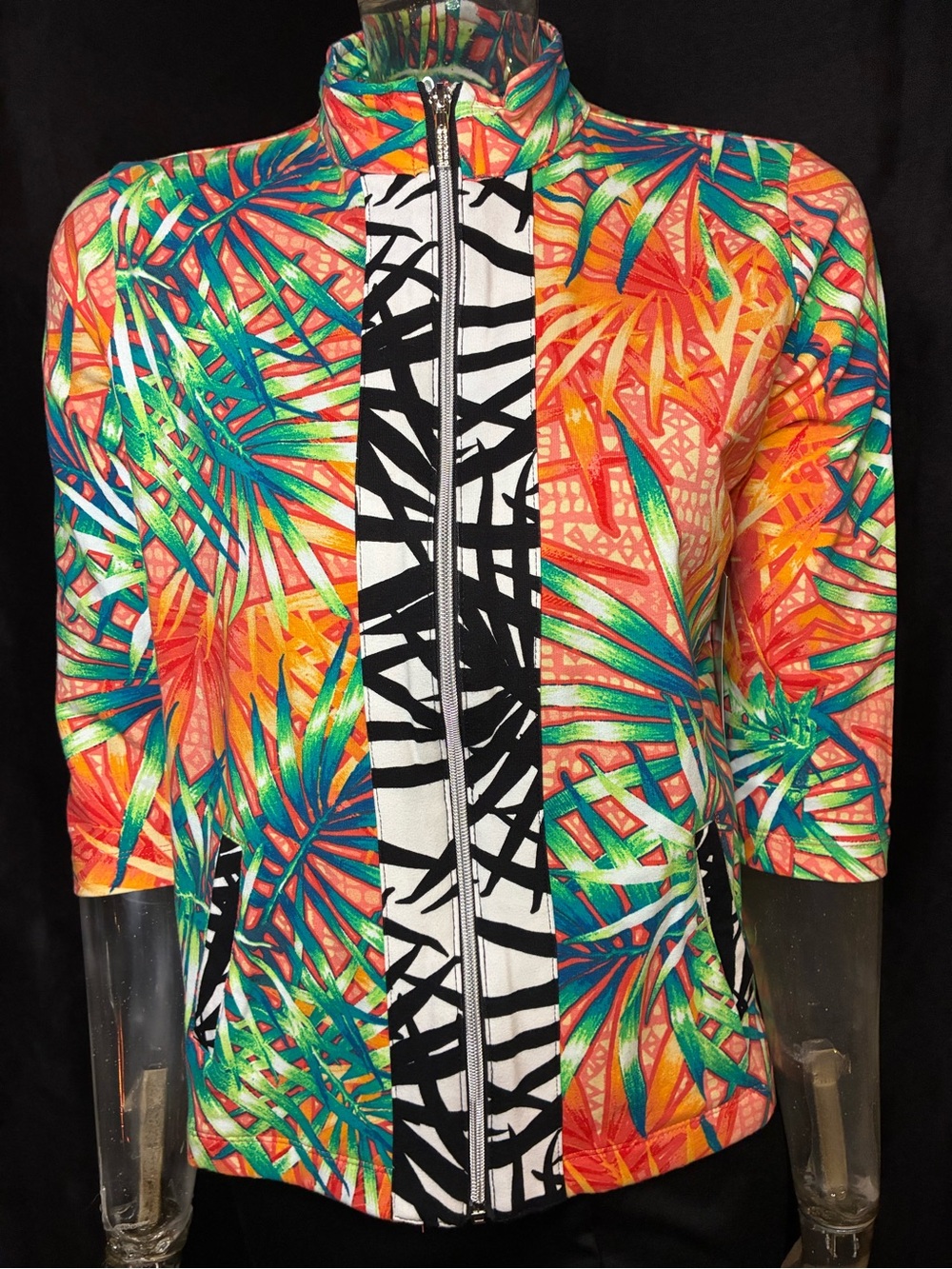 Onque Casuals Bright Guava Tropical Print Stretch Top - Picture 2 of 12